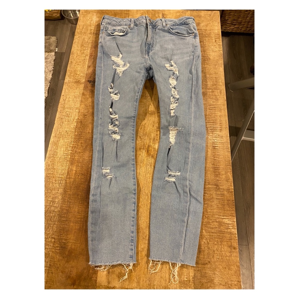 Forever 21 Distressed Stretch Denim Crop